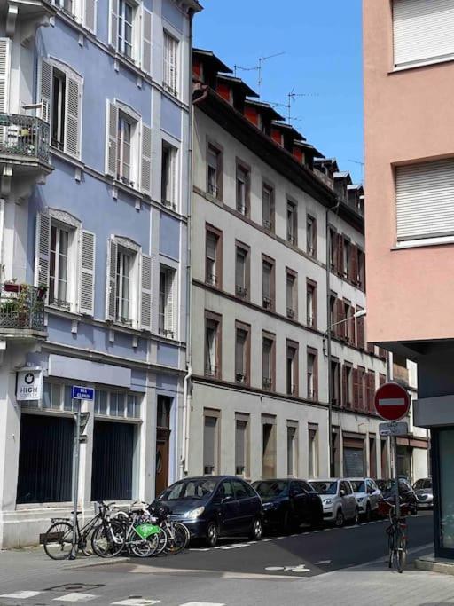 Charmant Duplex Privatise, Climatise, 2 Chambres Strasbourg Exteriör bild